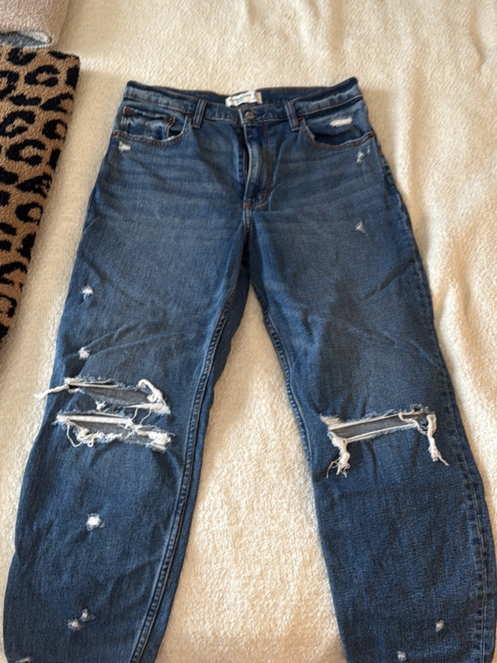 Abercrombie Women’s the Mom High Rise Jeans